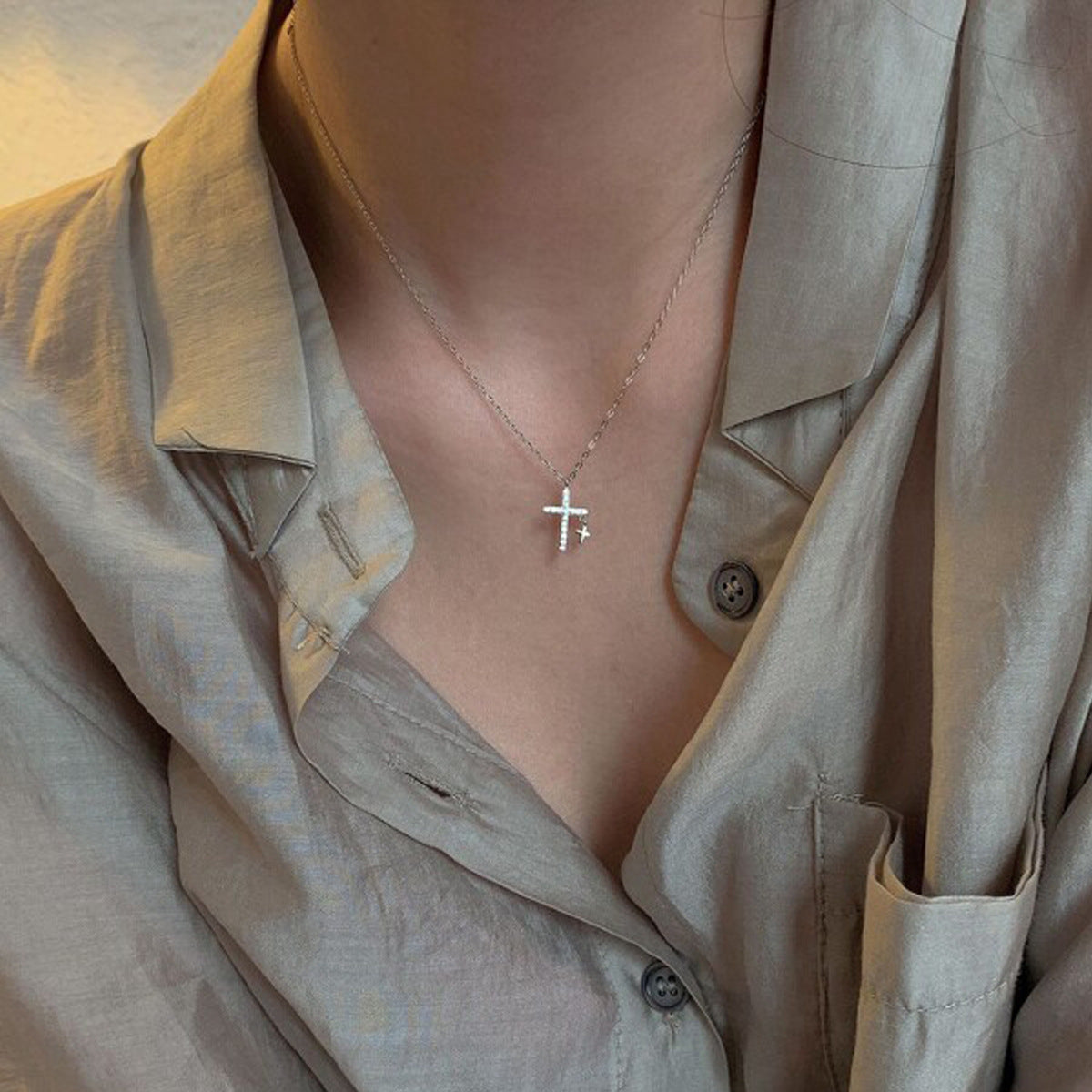 Croix légère COLLIER