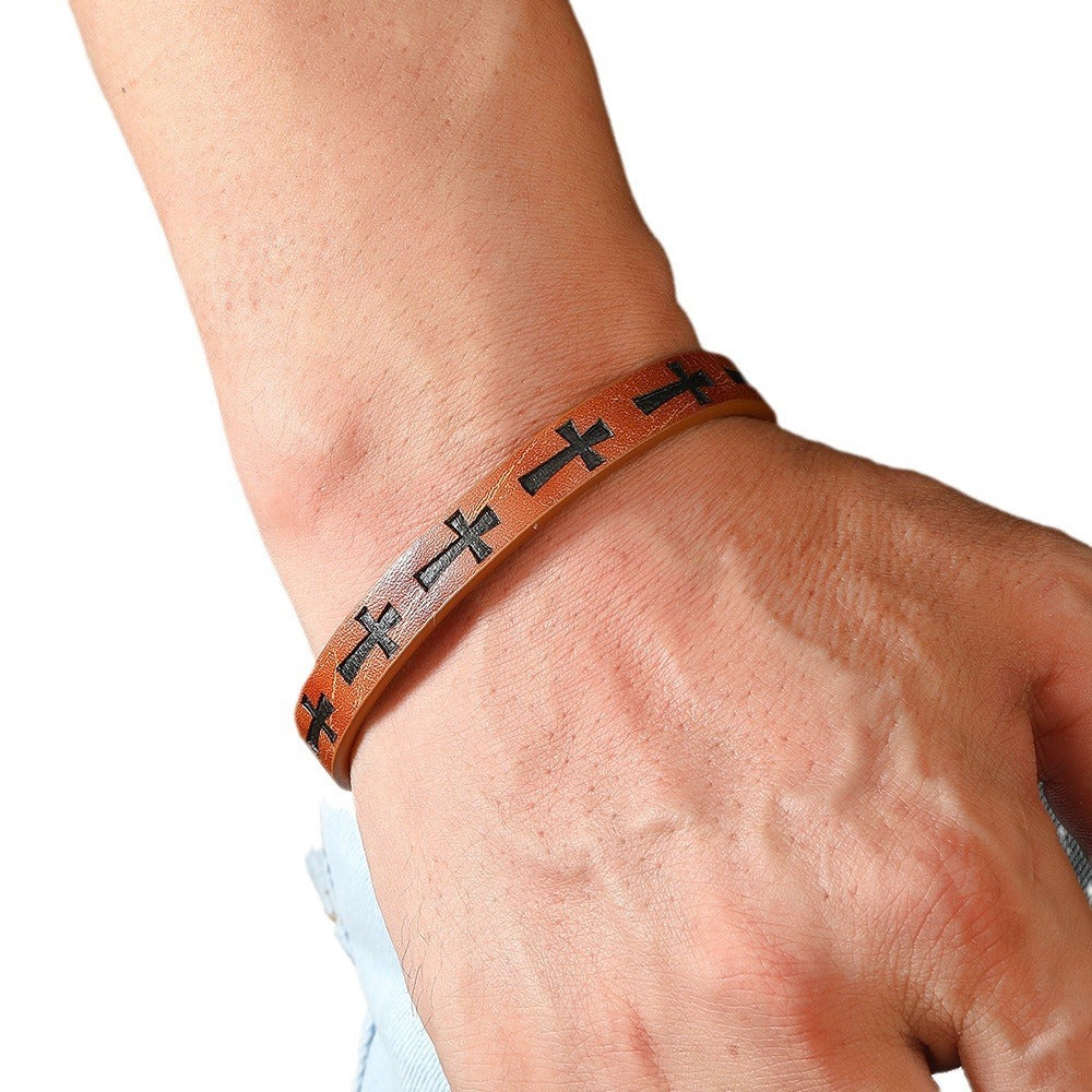 Croix sur cuir BRACELET